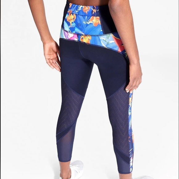 Athleta High Rise Tropical Precision 7/8 Tight-Navy Blue/Floral-Size XXS - Picture 2 of 12